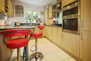 Photo 18- click for photo gallery